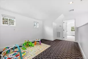 1040 Links Rd, Woodmere, NY 11598 - Photo 38