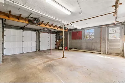 2 Hickory Hill, Roslyn, NY 11576 - Photo 22