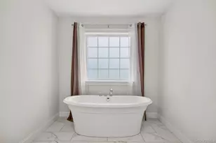 12 Kensington Ln, Poughkeepsie, NY 12603 - Photo 32