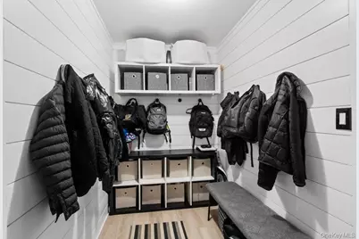 39 Chestnut Lane, Woodbury, NY 11797 - Photo 38