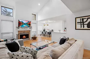 39 Chestnut Ln, Woodbury, NY 11797 - Photo 4