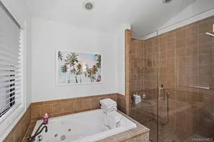 39 Chestnut Ln, Woodbury, NY 11797 - Photo 24