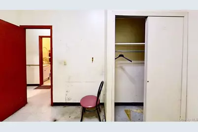 364 Wilson Avenue, Brooklyn, NY 11221 - Photo 6