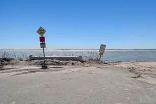 27 Atterbury Rd, Southampton, NY 11968 - Photo 28