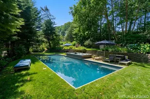 27 Atterbury Rd, Southampton, NY 11968 - Photo 18