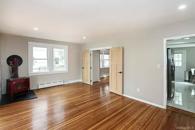 24 High Street, Locust Valley, NY 11560 - Photo 8