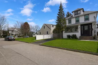 24 High Street, Locust Valley, NY 11560 - Photo 2