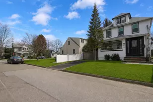 24 High St, Locust Valley, NY 11560 - Photo 2
