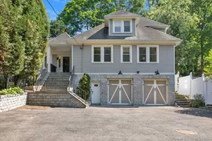 80 Skunks Misery Rd, Locust Valley, NY 11560 - Photo 2