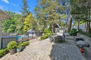 80 Skunks Misery Rd, Locust Valley, NY 11560 - Photo 22