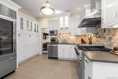 80 Skunks Misery Road, Locust Valley, NY 11560 - Photo 12