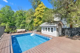 80 Skunks Misery Rd, Locust Valley, NY 11560 - Photo 24
