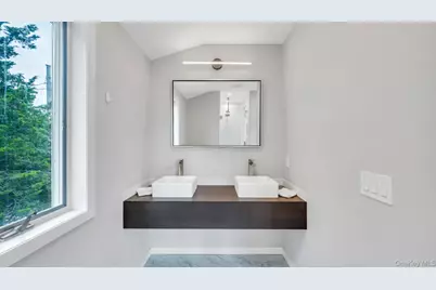 470 Windy Point Lane, Southold, NY 11971 - Photo 14