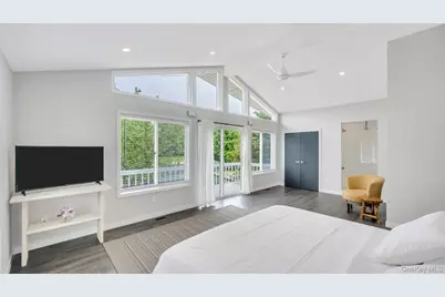 470 Windy Point Lane, Southold, NY 11971 - Photo 12