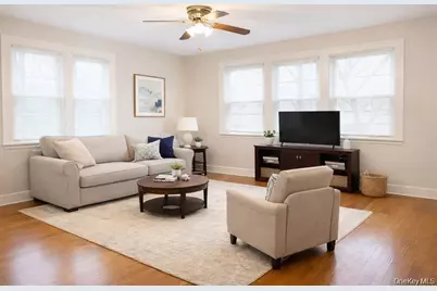 21 Harding Drive #1W, New Rochelle, NY 10801 - Photo 1