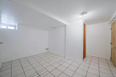 600 Astor Street, Elmont, NY 11003 - Photo 22