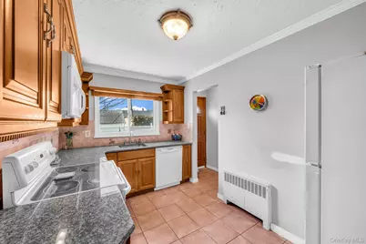 600 Astor Street, Elmont, NY 11003 - Photo 6