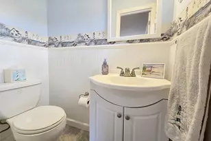 174 Shelby Ave, Holbrook, NY 11741 - Photo 14