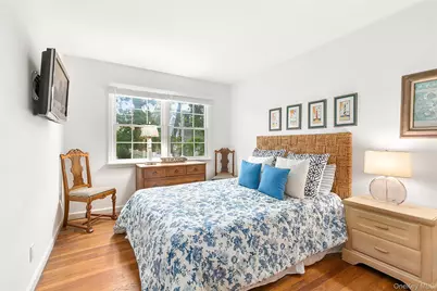 669 Hill Street, Southampton, NY 11968 - Photo 8