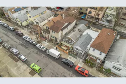 1120 Banner Avenue, Brooklyn, NY 11235 - Photo 38