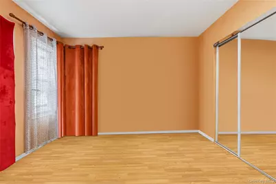 1120 Banner Avenue, Brooklyn, NY 11235 - Photo 22