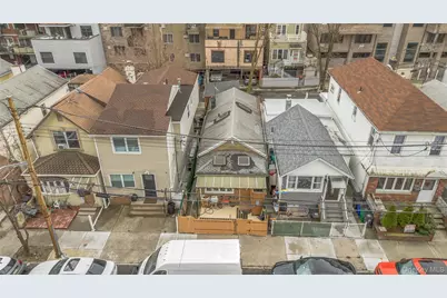 1120 Banner Avenue, Brooklyn, NY 11235 - Photo 40