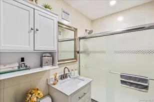 59-30 108th St, Corona, NY 11368 - Photo 16