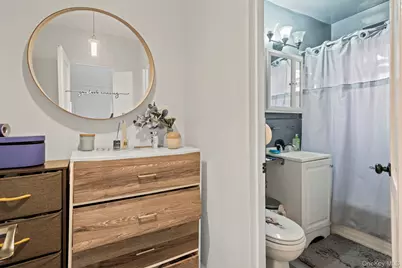 215-12 47 Ave #2B, Bayside, NY 11361 - Photo 16