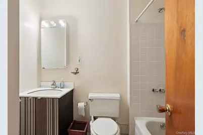 5959 Delafield Avenue, Bronx, NY 10471 - Photo 40