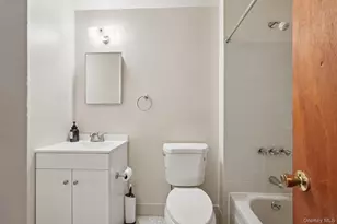 5959 Delafield Ave, Bronx, NY 10471 - Photo 44