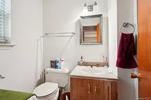 5959 Delafield Ave, Bronx, NY 10471 - Photo 38