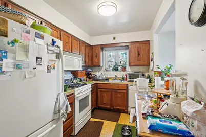 5959 Delafield Avenue, Bronx, NY 10471 - Photo 10