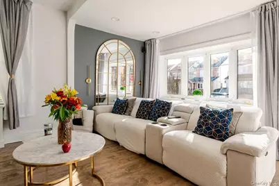 151-05 20th Road 20th, Whitestone, NY 11357 - Photo 4