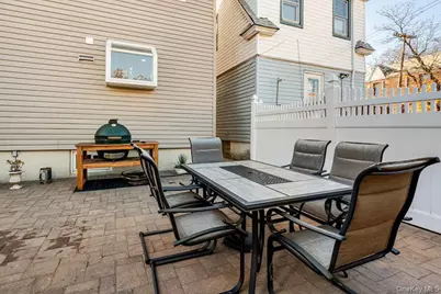 151-05 20th Road 20th, Whitestone, NY 11357 - Photo 28