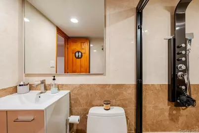 151-05 20th Rd., Whitestone, NY 11357 - Photo 28