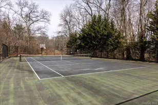 90 Belvedere Dr, Syosset, NY 11791 - Photo 30