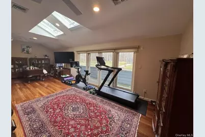 90 Belvedere Drive, Oyster Bay, NY 11791 - Photo 24