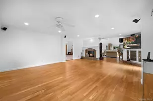 90 Belvedere Dr, Syosset, NY 11791 - Photo 16