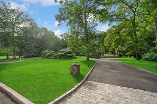 90 Belvedere Dr, Syosset, NY 11791 - Photo 4
