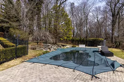 90 Belvedere Drive, Oyster Bay, NY 11791 - Photo 34