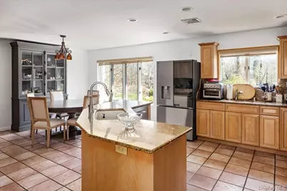 90 Belvedere Drive, Oyster Bay, NY 11791 - Photo 16