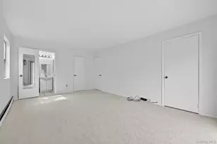 95 Parkside Dr, Suffern, NY 10901 - Photo 10