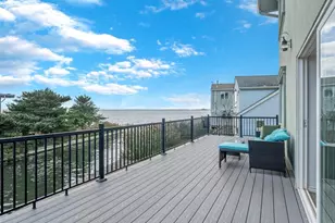 125 S Bay Dr, Babylon, NY 11702 - Photo 26