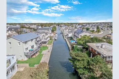 125 S Bay Drive, Babylon, NY 11702 - Photo 28