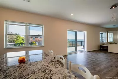 125 S Bay Drive, Babylon, NY 11702 - Photo 8