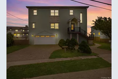 125 S Bay Drive, Babylon, NY 11702 - Photo 2