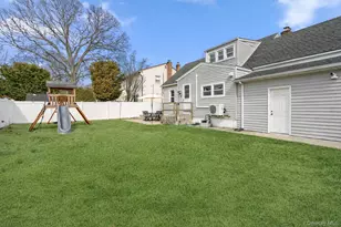 6 Mayflower Ave, Massapequa Park, NY 11762 - Photo 26