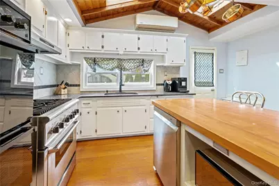 6 Mayflower Avenue, Massapequa Park, NY 11762 - Photo 16