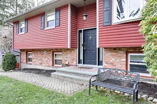 14 Montclair Ave, Airmont, NY 10952 - Photo 2