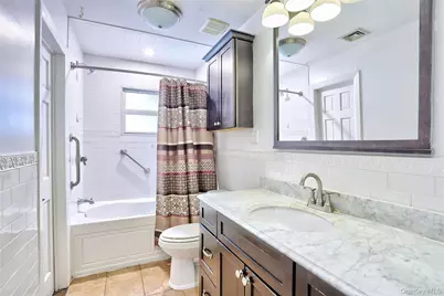 14 Montclair Avenue, Airmont, NY 10952 - Photo 18